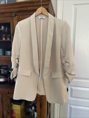 The Workshop Beige Open-Front Blazer with Ruched Sleeves